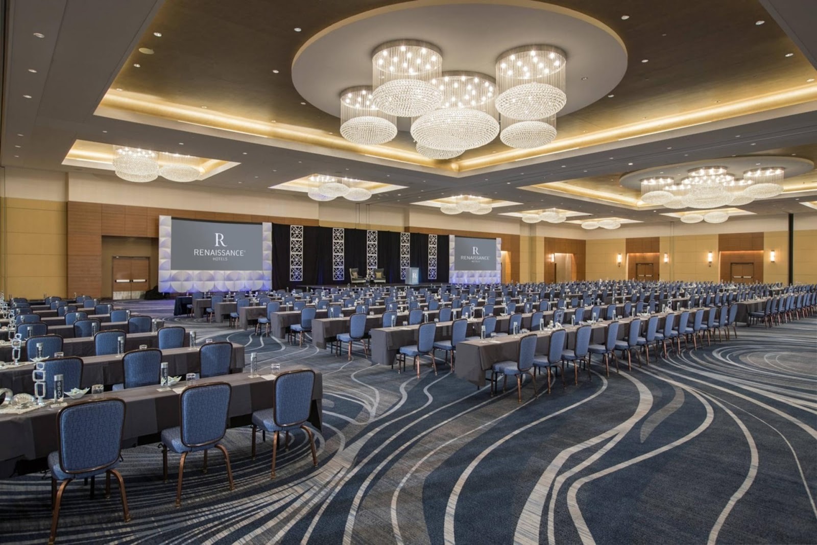 Renaissance Schaumburg Convention Center Hotel - Hotel in Schaumburg, IL |  The Vendry