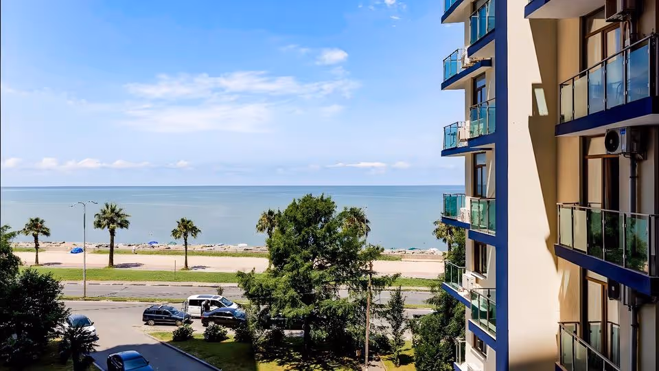 Batumi w Hotelu 4⭐ ze Śniadaniami! 🇬🇪