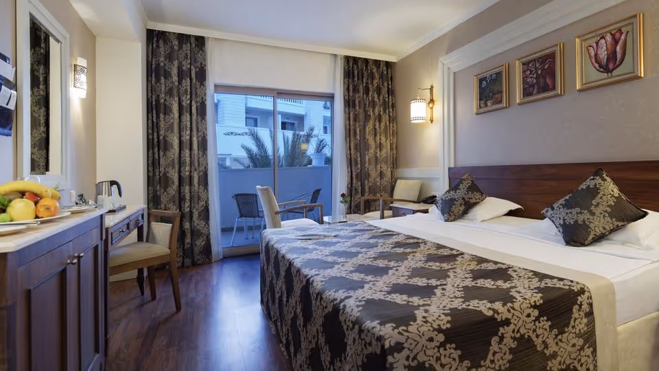 Listopad/Grudzień: All Inclusive w Side, Turcja! 🇹🇷