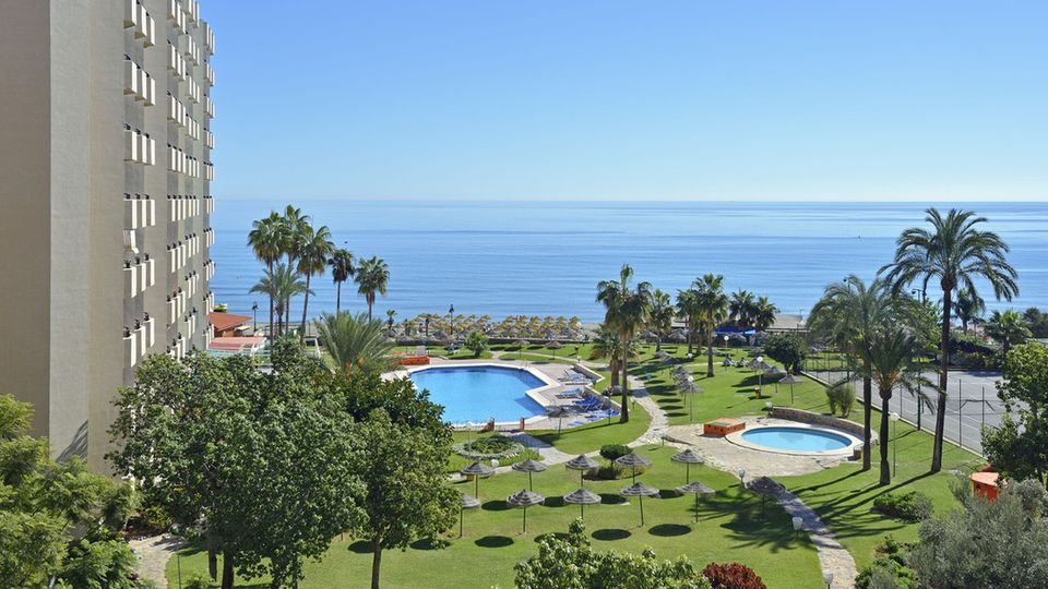 🌞 Hiszpański Raj w Torremolinos! 🇪🇸