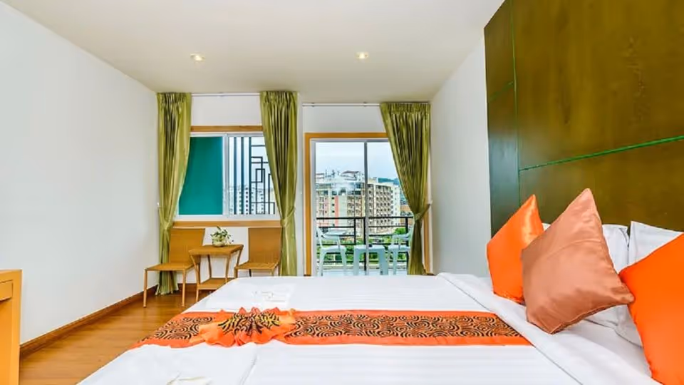 Patong: Tajlandia ze Śniadaniami! 🇹🇭