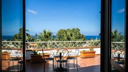 Last Minute: Kalabria z Wyżywieniem! 🇮🇹