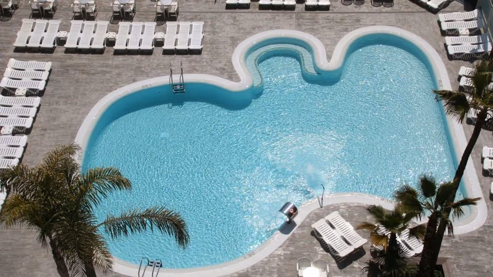 Malgrat de Mar z Pełnym Wyżywieniem! 🇪🇸