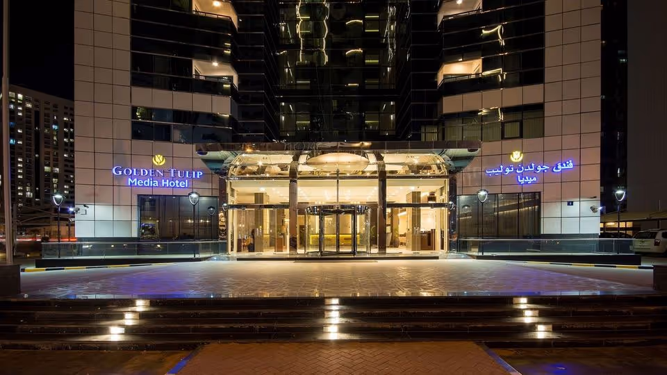 Dubaj w Świetnej Cenie! 🇦🇪