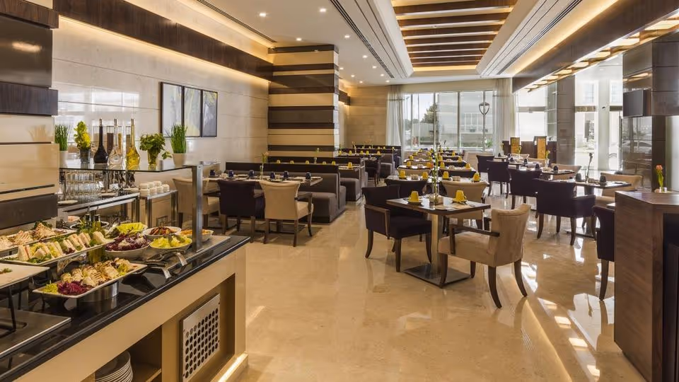 Dubaj w Świetnej Cenie! 🇦🇪