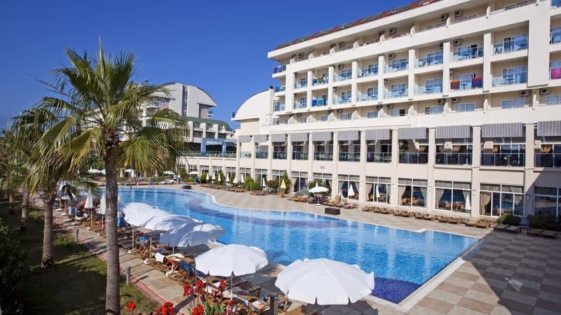 Słoneczna Ucieczka do Konakli 🇹🇷