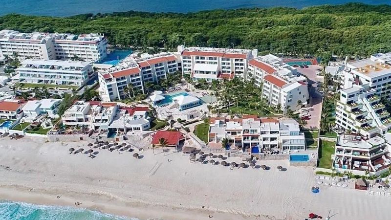 Słoneczne Cancun: All Inclusive w Solymar Beach Resort 🌴