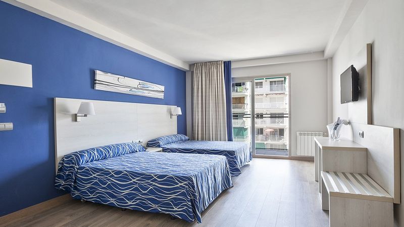 Relaks w Salou z Wyżywieniem! 🇪🇸