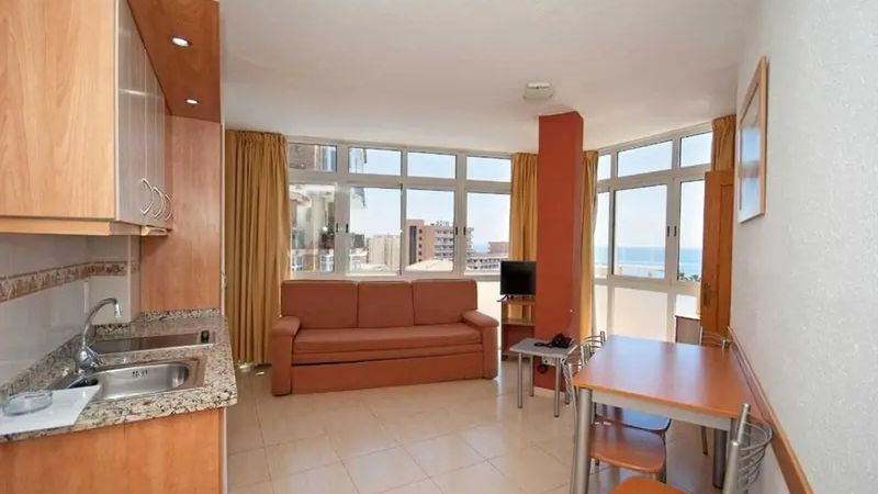 City-Beach Break na Costa Brava! 🇪🇸