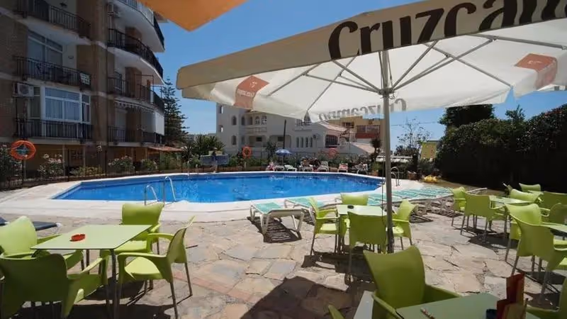 City-Beach Break na Costa Brava! 🇪🇸