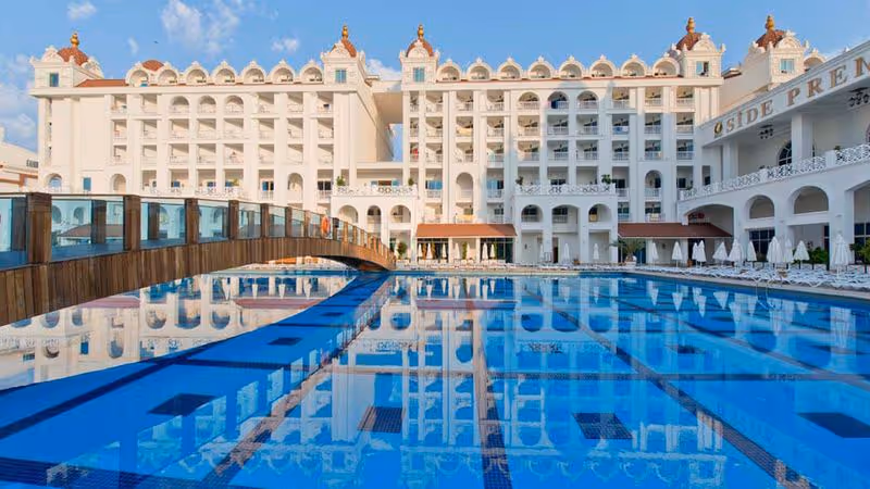 Side: Premium All Inclusive z Warszawy 🇹🇷 