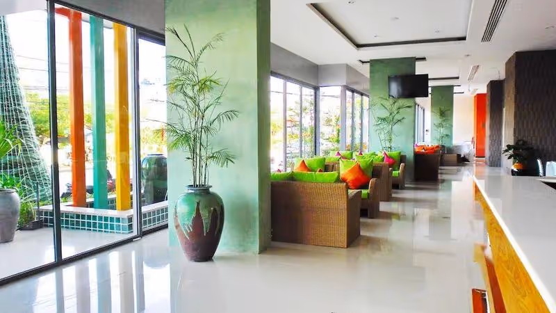 Patong: 12 Dni w Imprezowej Części Wyspy 🇹🇭