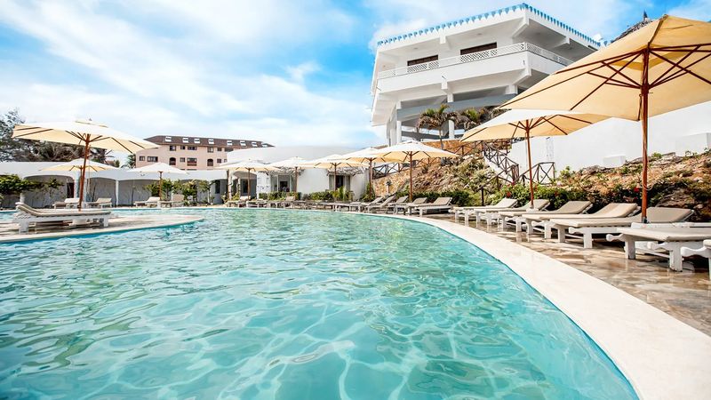 Watamu All Inclusive w AHG Lion Beach Resort & Spa 🌴