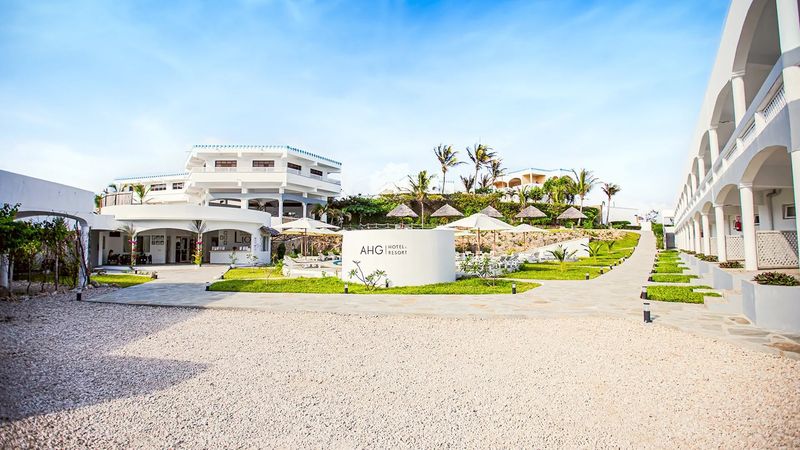 Watamu All Inclusive w AHG Lion Beach Resort & Spa 🌴