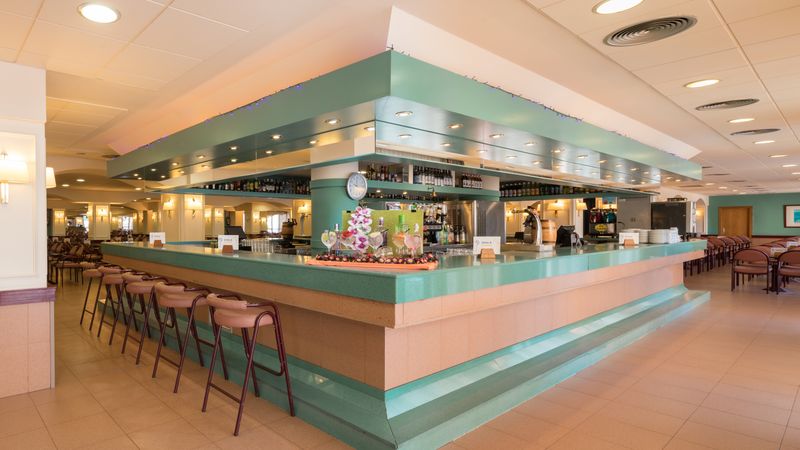 Słoneczne Lloret de Mar: All Inclusive w Kwietniu 🇪🇸