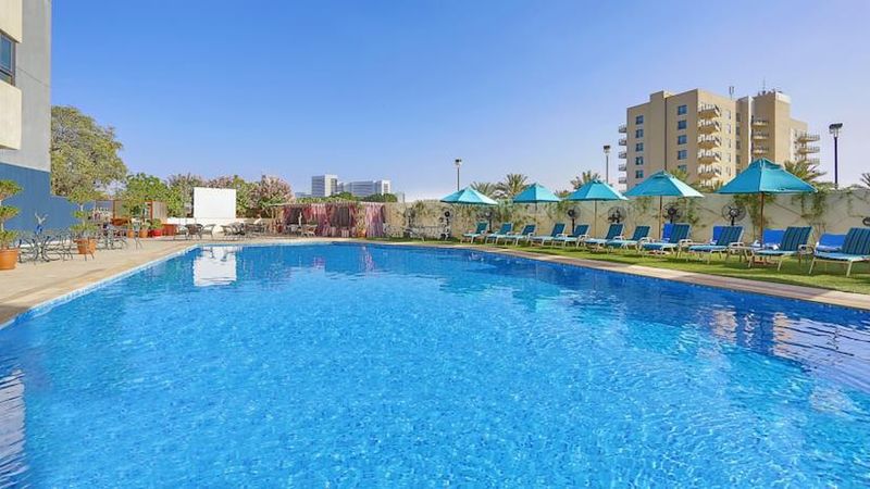 Dubaj Bez Pośpiechu: Miejski Wypad ze Śniadaniami 🇦🇪