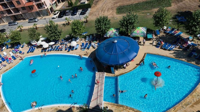 Słoneczny Brzeg: Majowy Wypad do Bułgarii! 🇧🇬