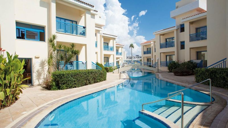 Cypryjskie Słońce: Hotel Kissos w Paphos 🇨🇾