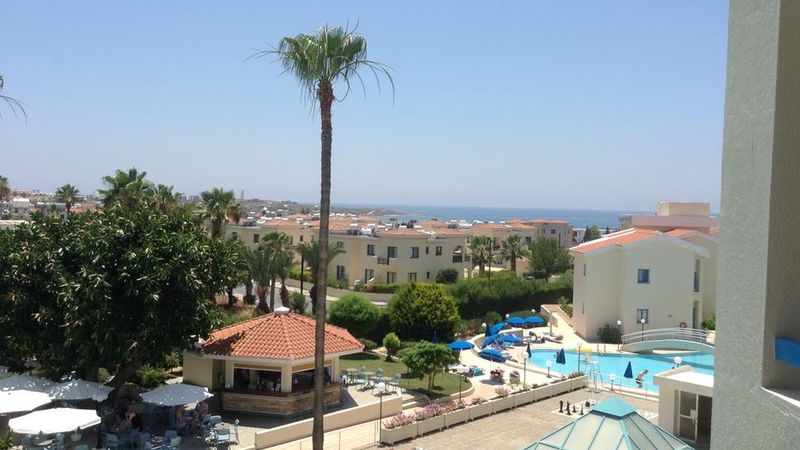 Cypryjskie Słońce: Hotel Kissos w Paphos 🇨🇾