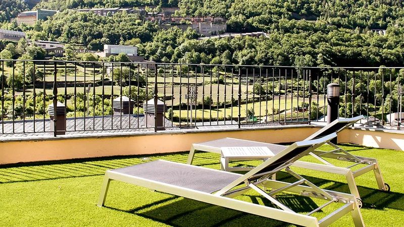 Andora: Tygodniowy Wypad na Narty 🇦🇩