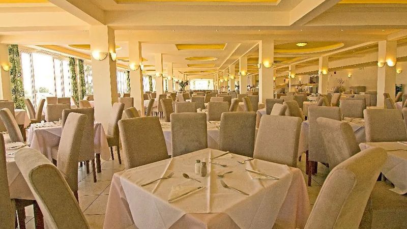 8 Dni w Grecji: All Inclusive w Moraitika 🇬🇷