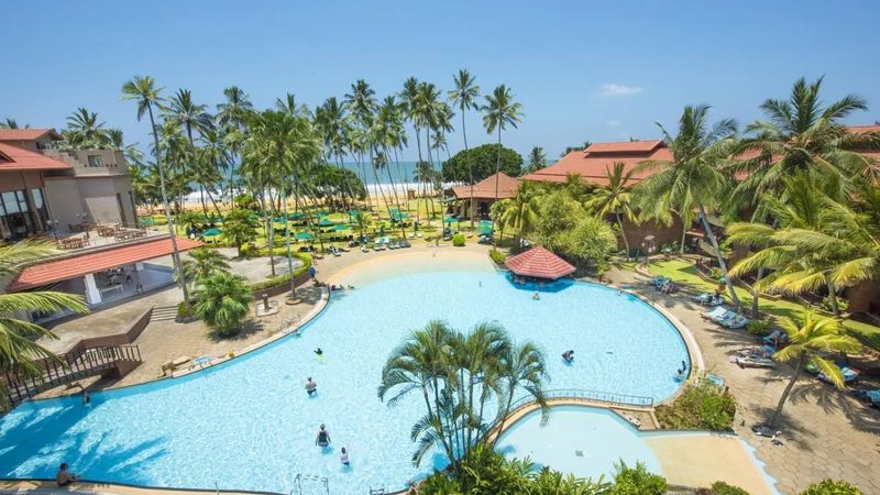 Luksus w Kalutarze: 10 Dni w Royal Palms Beach z Śniadaniami 🇱🇰