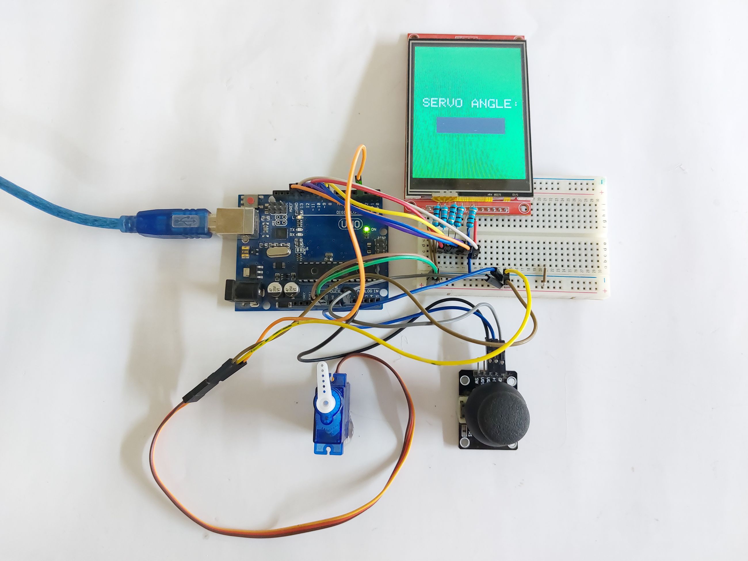 Voltaat Learn - Control servo motor with Joystick and Arduino