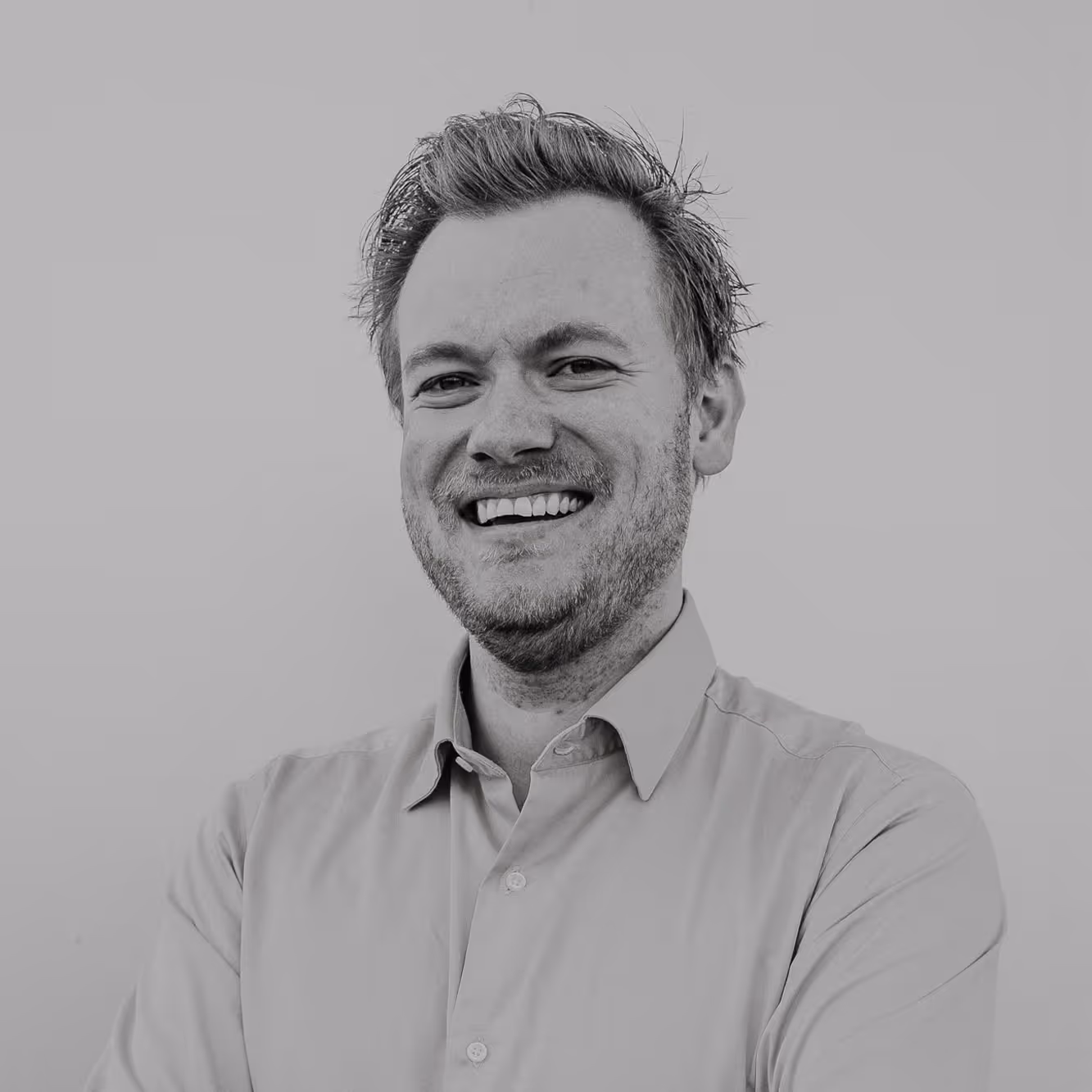 Joakim Lehn smiler til kamera