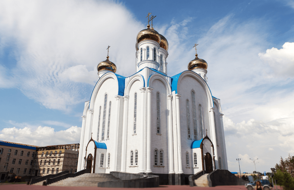Cathédrale de l'Assomption à Astana