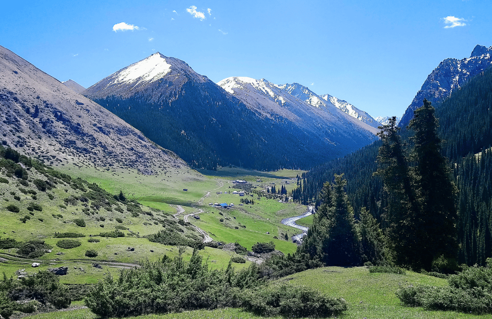 Altyn Arashan Karakol Kirghizistan