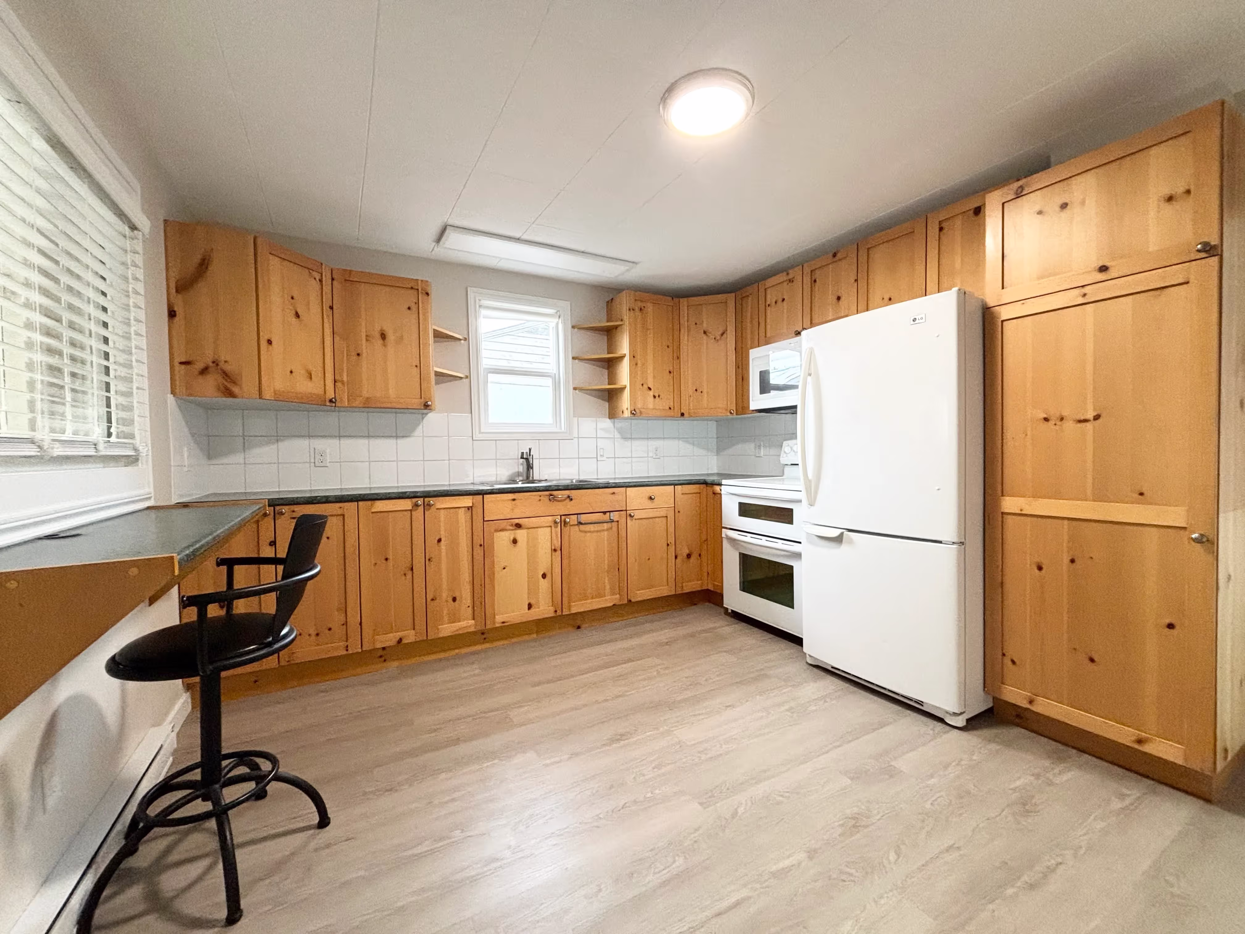 2 bed 1 bath full house in Rutland