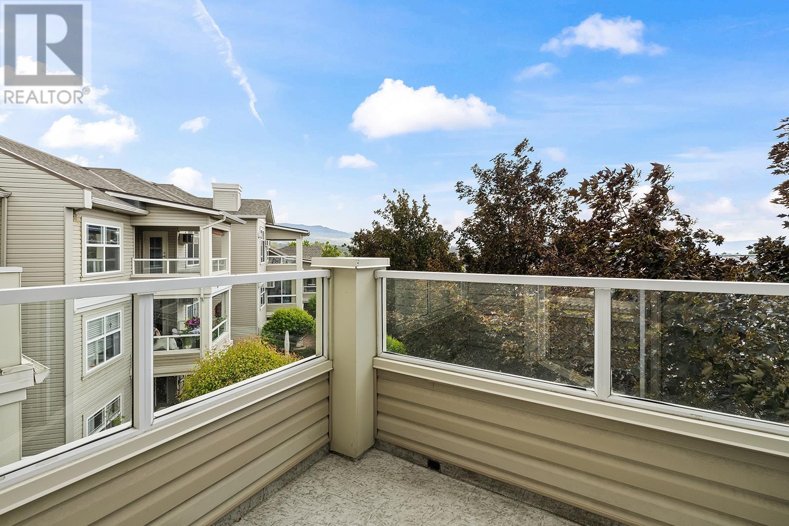 555 Houghton Road Unit# 311