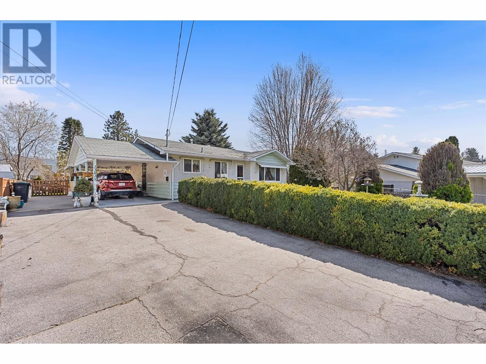 13815 Theed Crescent