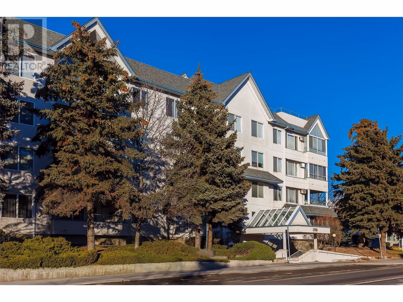 3705 30 Avenue Unit# 106