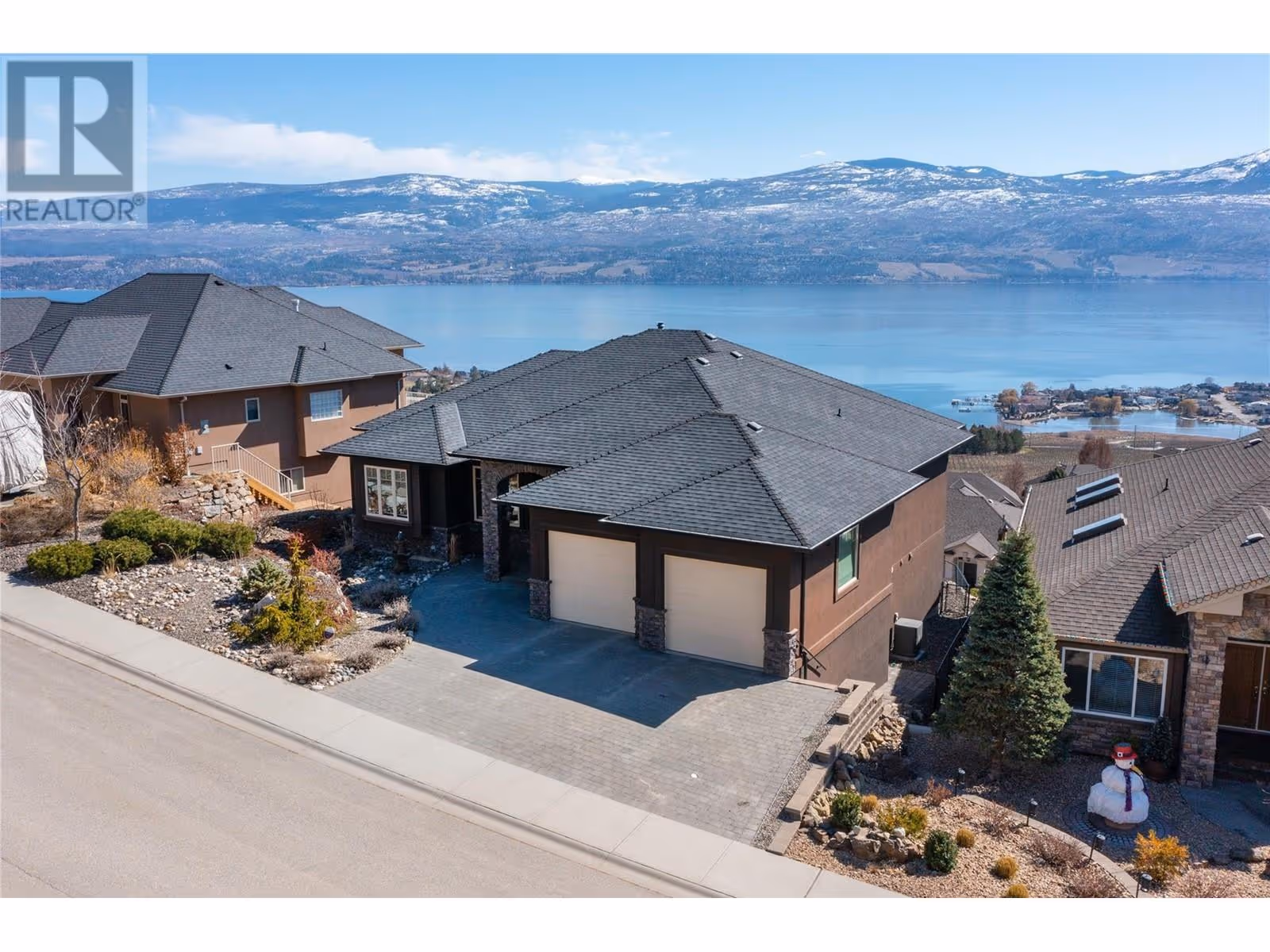 1487 Pinot Gris Drive
