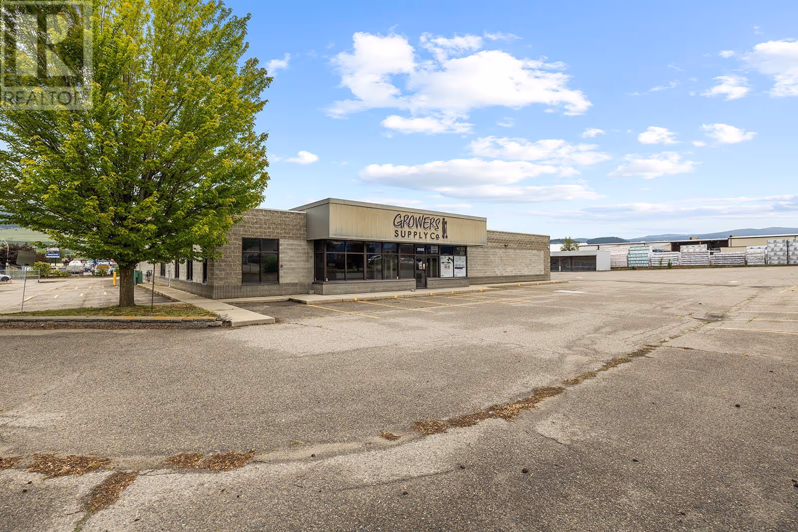 2605 Acland Road