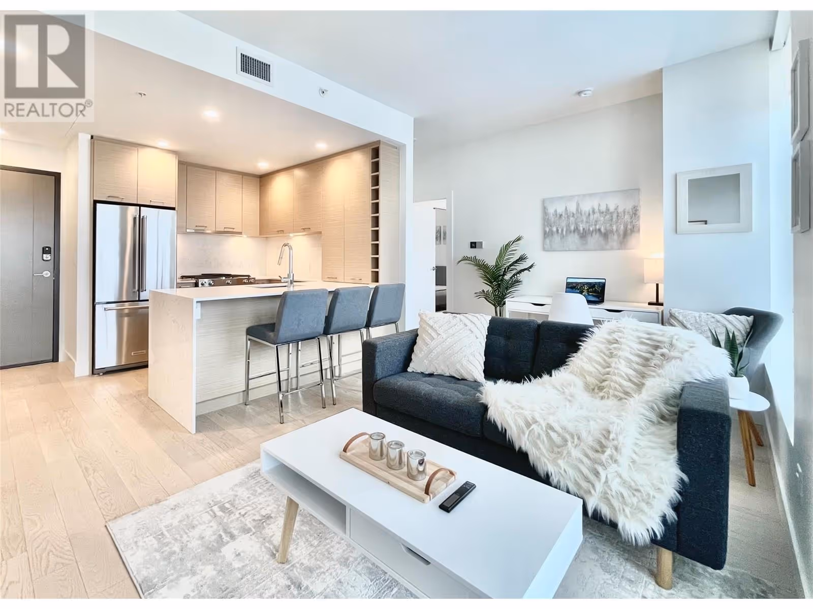 1181 Sunset Drive Unit# 1307