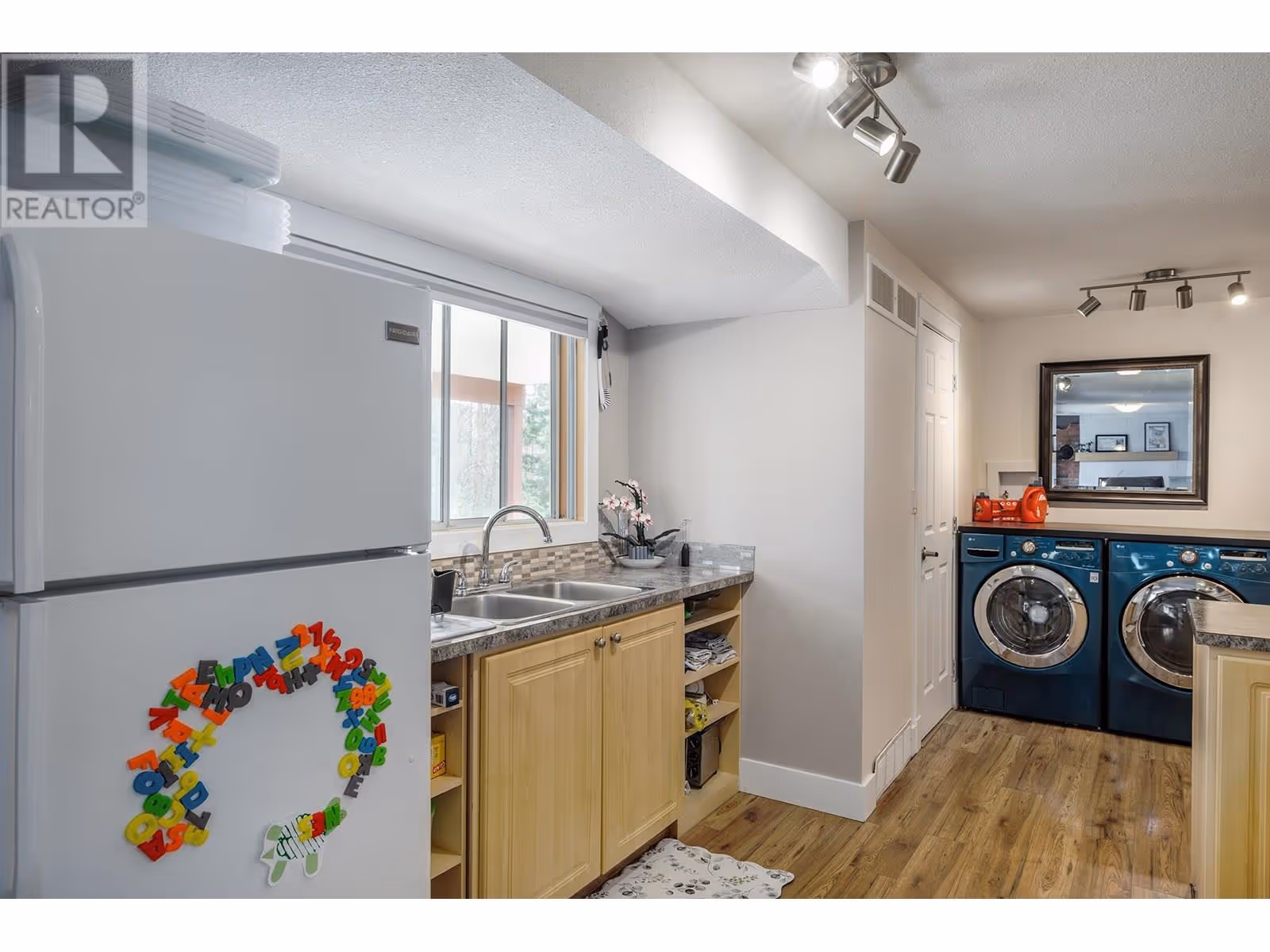 11175 Pretty Road