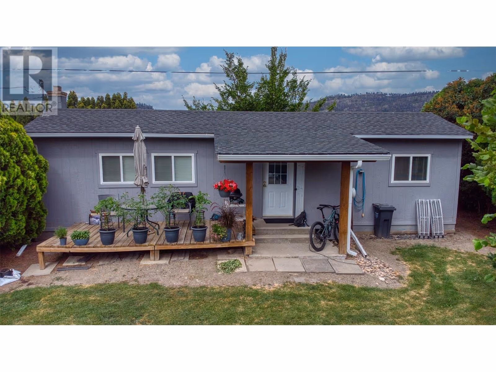 2547 Sexsmith Road