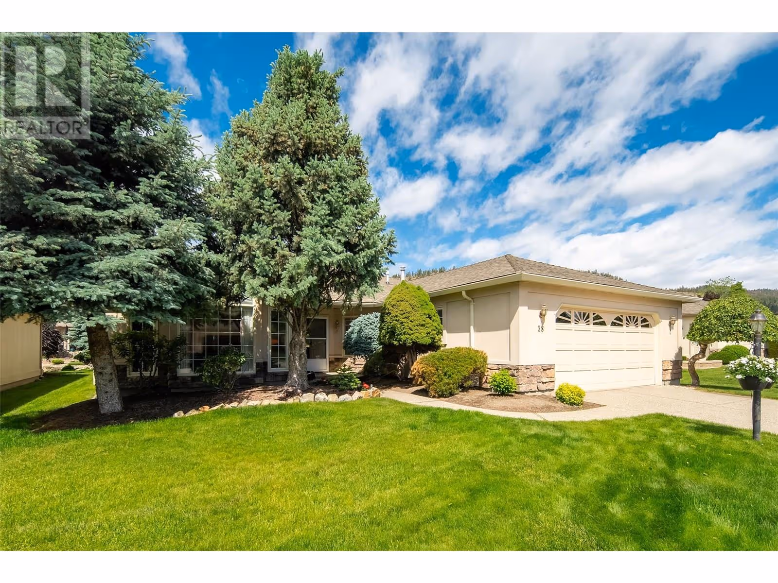 595 Yates Road Unit# 38