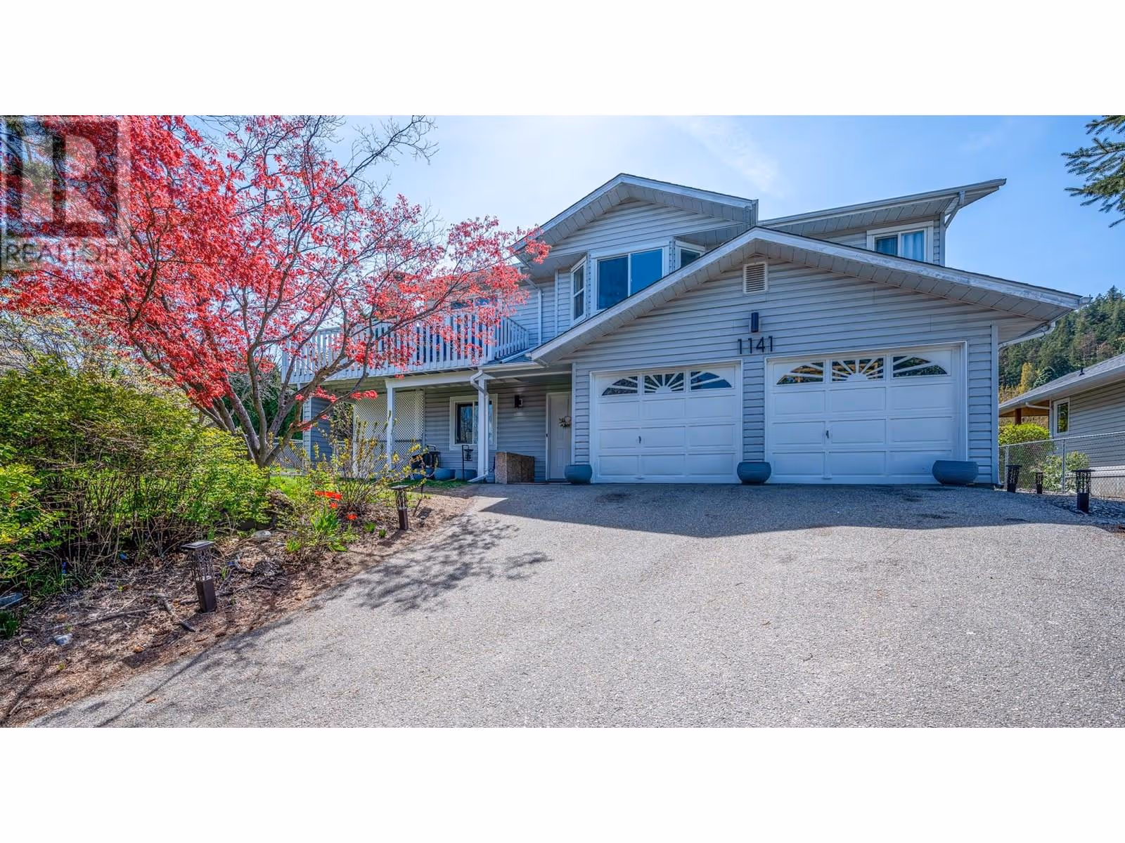 1141 Lynden Road