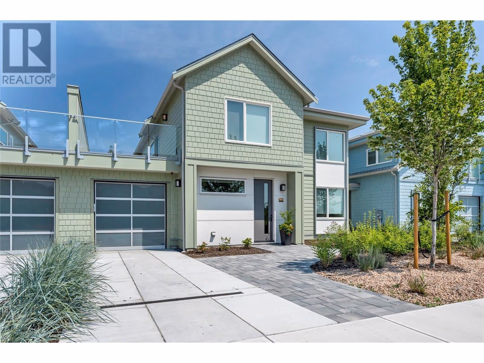 2960 LANDRY Crescent