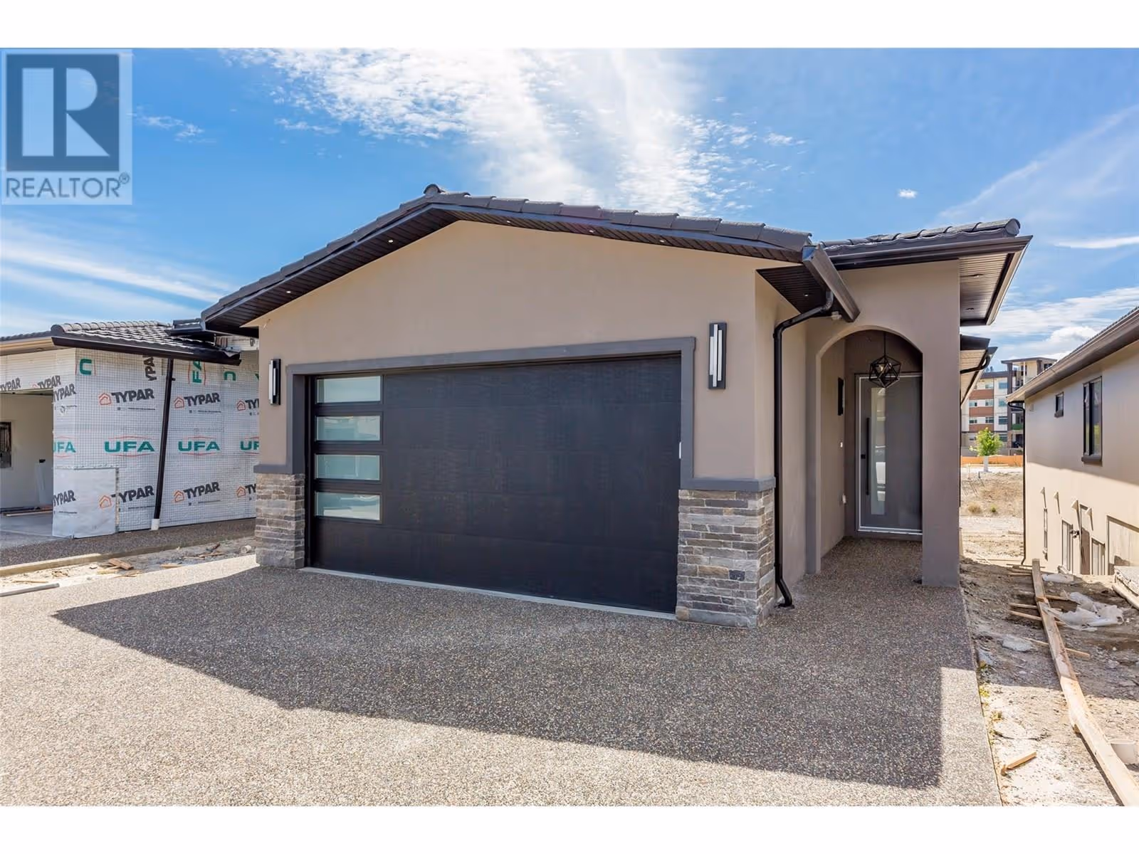 1795 Viewpoint Drive