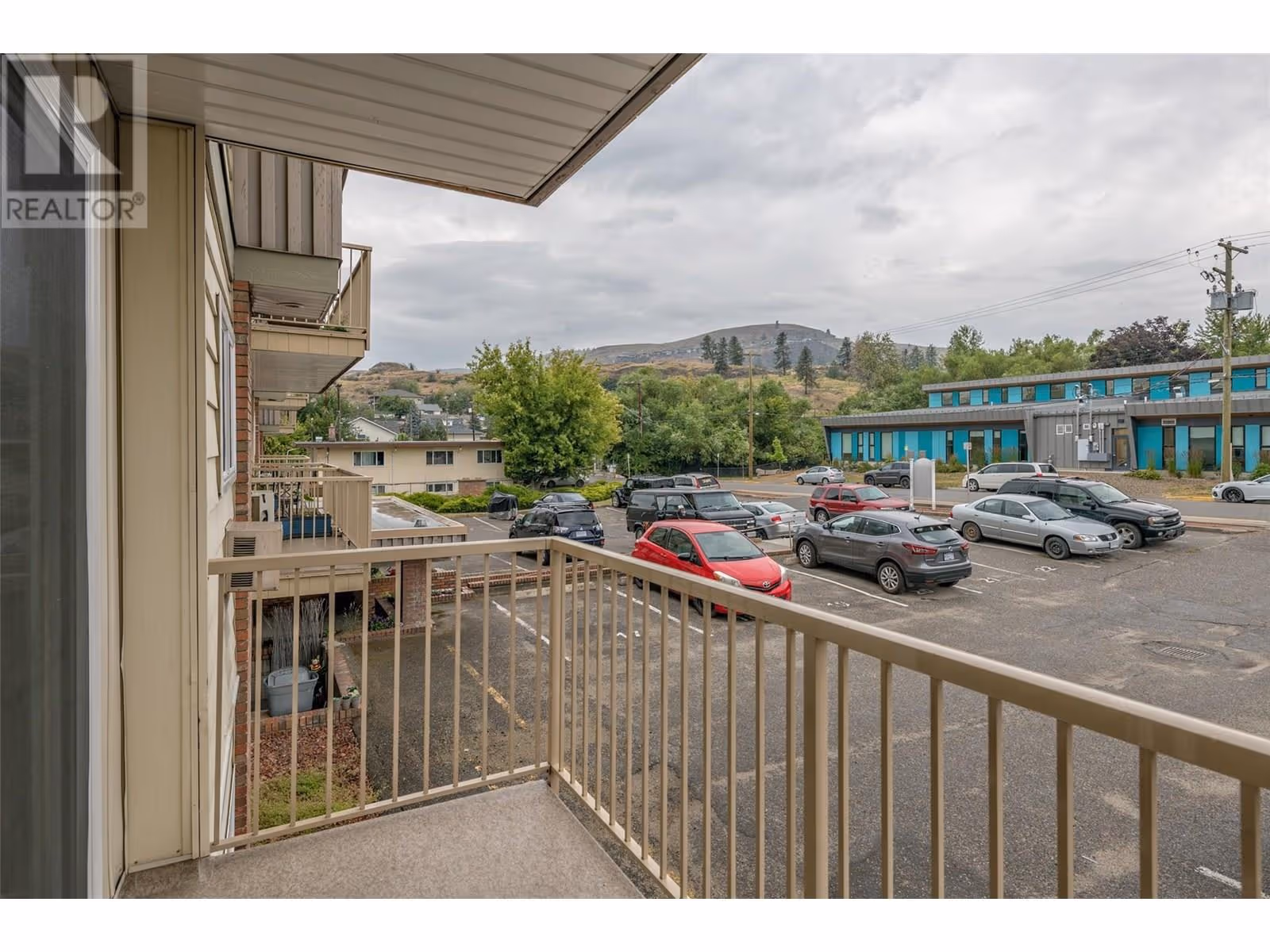 3304 35 Avenue Unit# 206