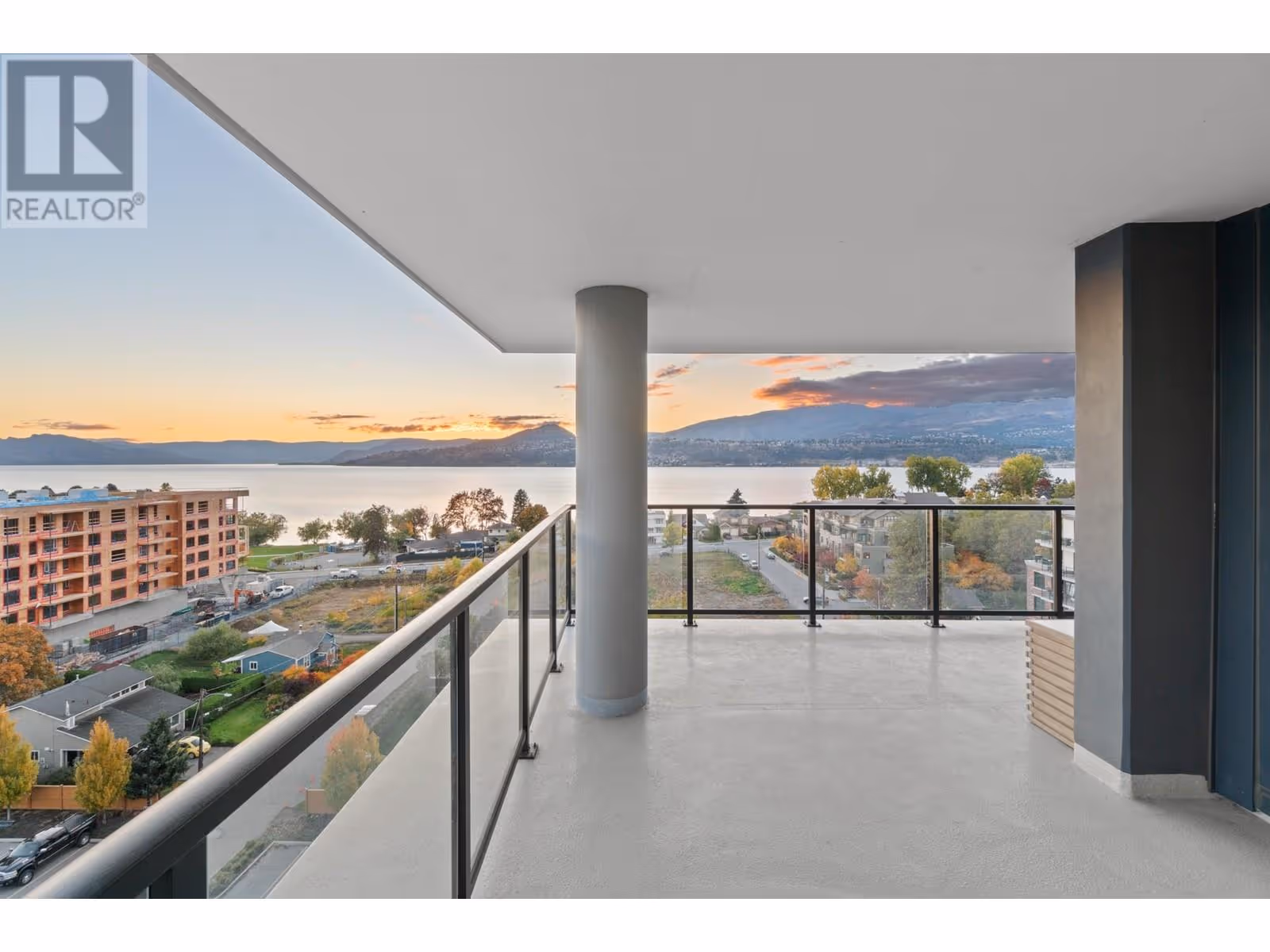 485 Groves Avenue Unit# 905