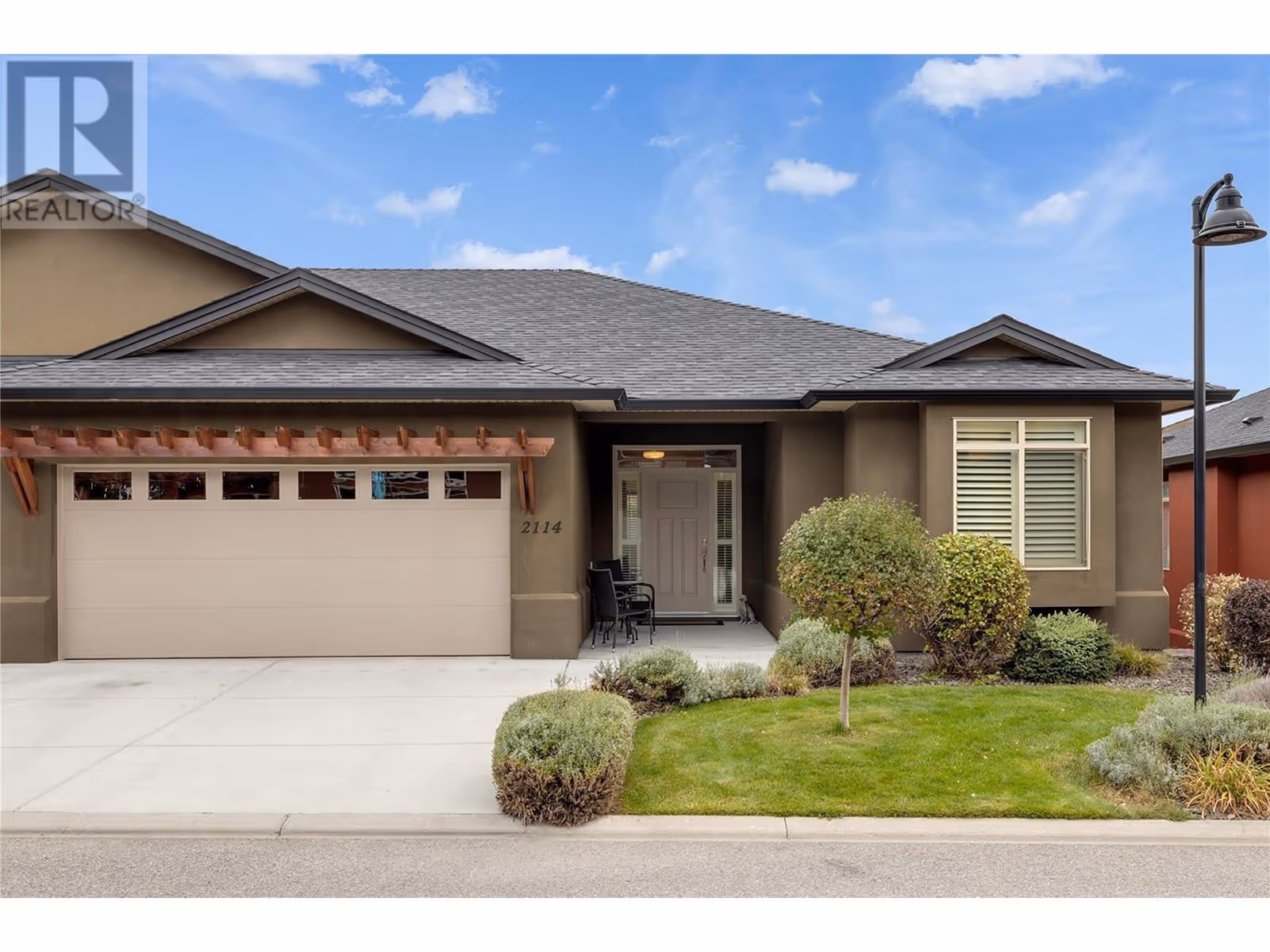 2114 Del Mar Court