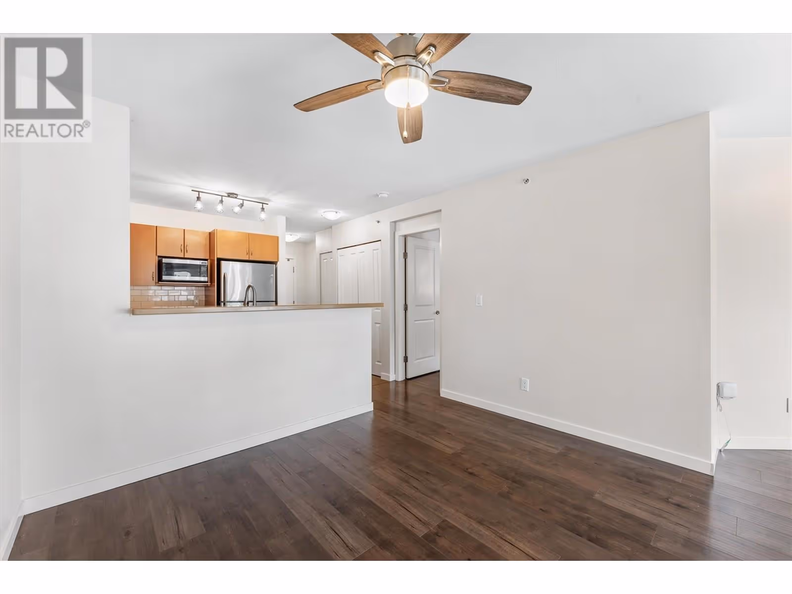 563 Yates Road Unit# 403