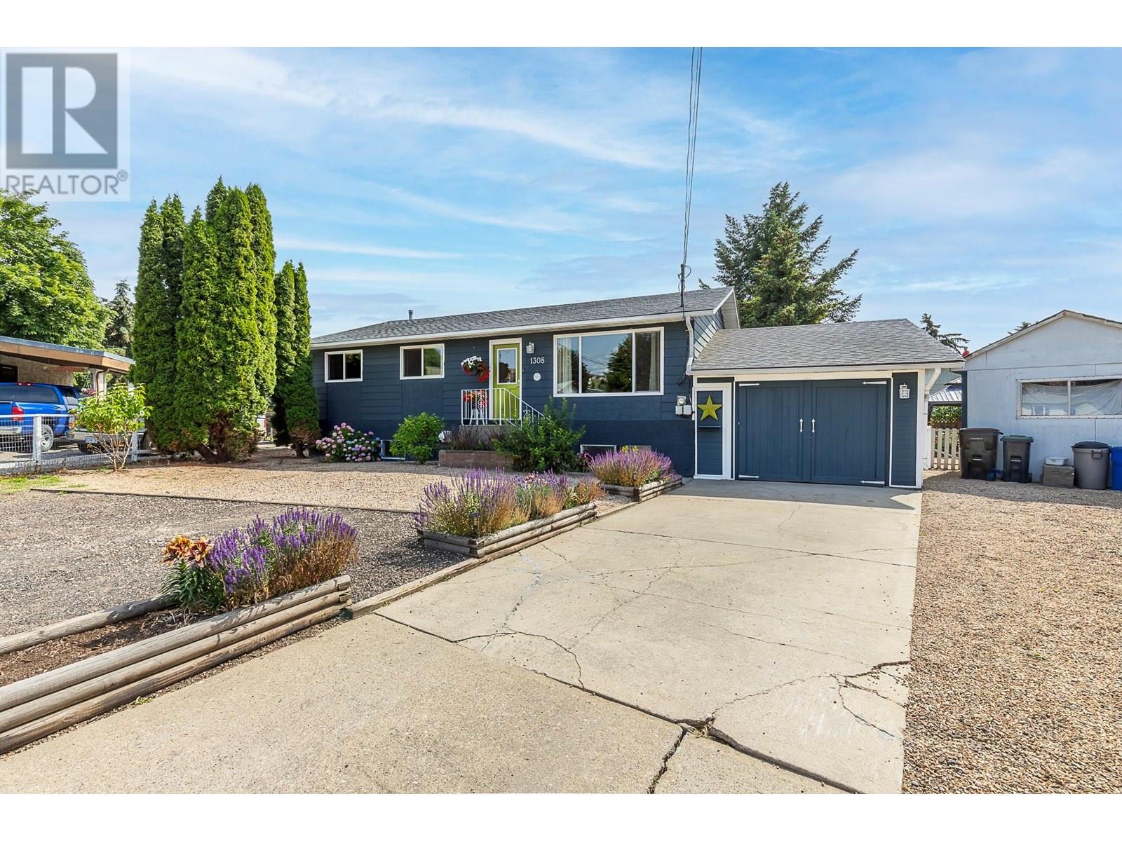 1308 42A Street