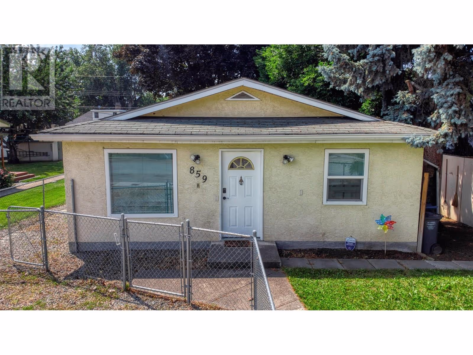 859 Lawson Avenue