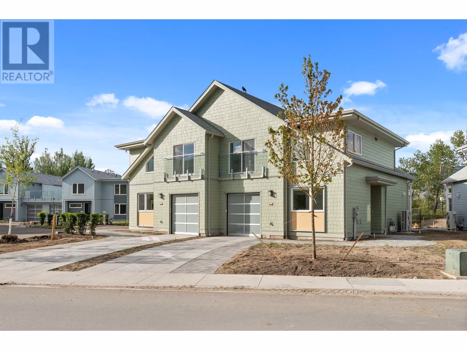 3060 LANDRY Crescent